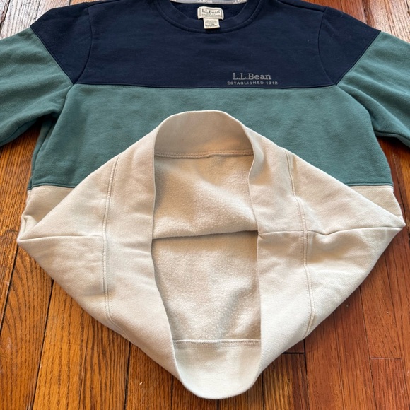 L.L. Bean Crewneck Sweater - Picture 6 of 11